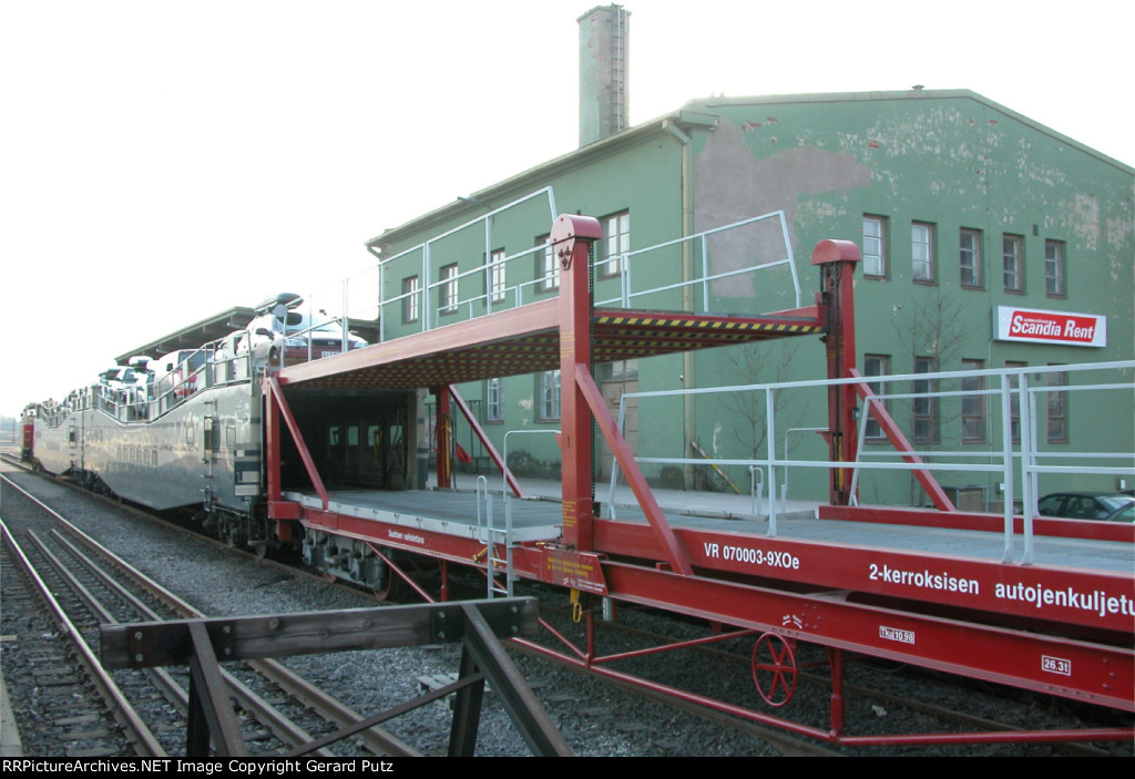 Auto carriers Loading Ramp